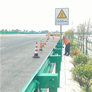 ????蕪湖長(zhǎng)江大橋公路橋及接線(xiàn)工程升級(jí)改造項(xiàng)目外圍交通疏導(dǎo)設(shè)施工程 