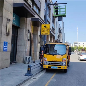 高速御府小區(qū)北門(mén)道路違停抓拍工程 