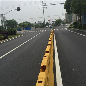 蕪湖縣陽(yáng)光大道、工業(yè)大道交通設(shè)施 