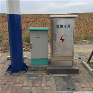 荊山安置區(qū)外環(huán)道路交通設(shè)施工程 